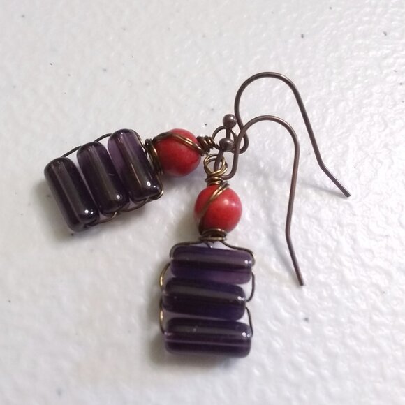 ๐๐๐ 3/$25!!! Compact & Lightweight Fall Danglers! Purple + Mango Color Beads - Picture 3 of 7